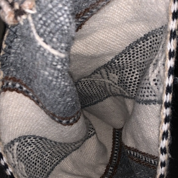 Simple crossbody Satchel - Picture 3 of 3